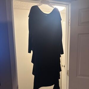 Long sleeve Black dress